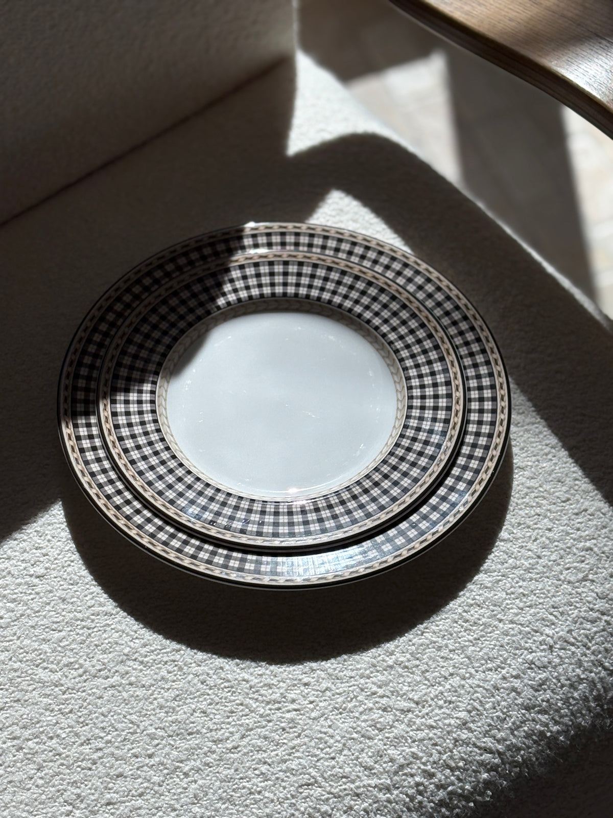 Royal Doulton Noir Plaid Plates – Set of 6 Dinner & 6 Salad Plates | Collectors Gene
