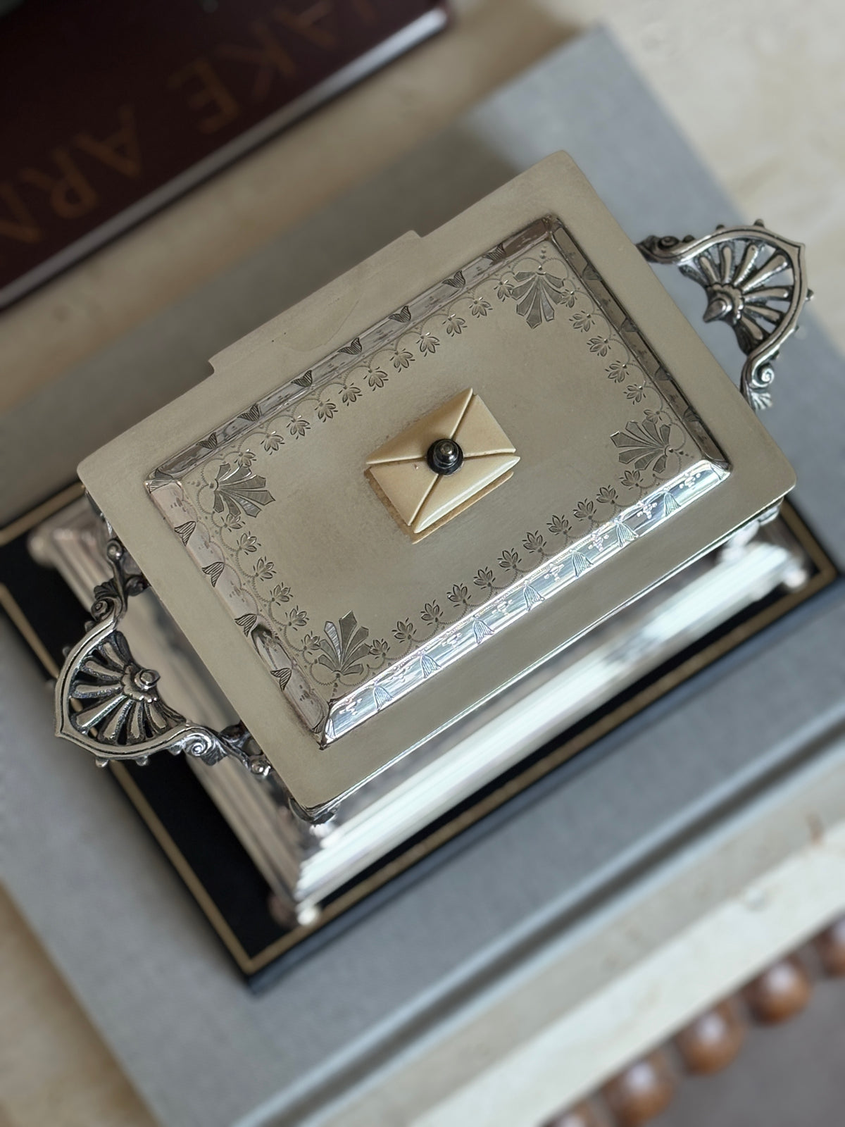 Walker & Hall Sheffield Silver Plate & Cut Glass Biscuit Box | Collectors Gene