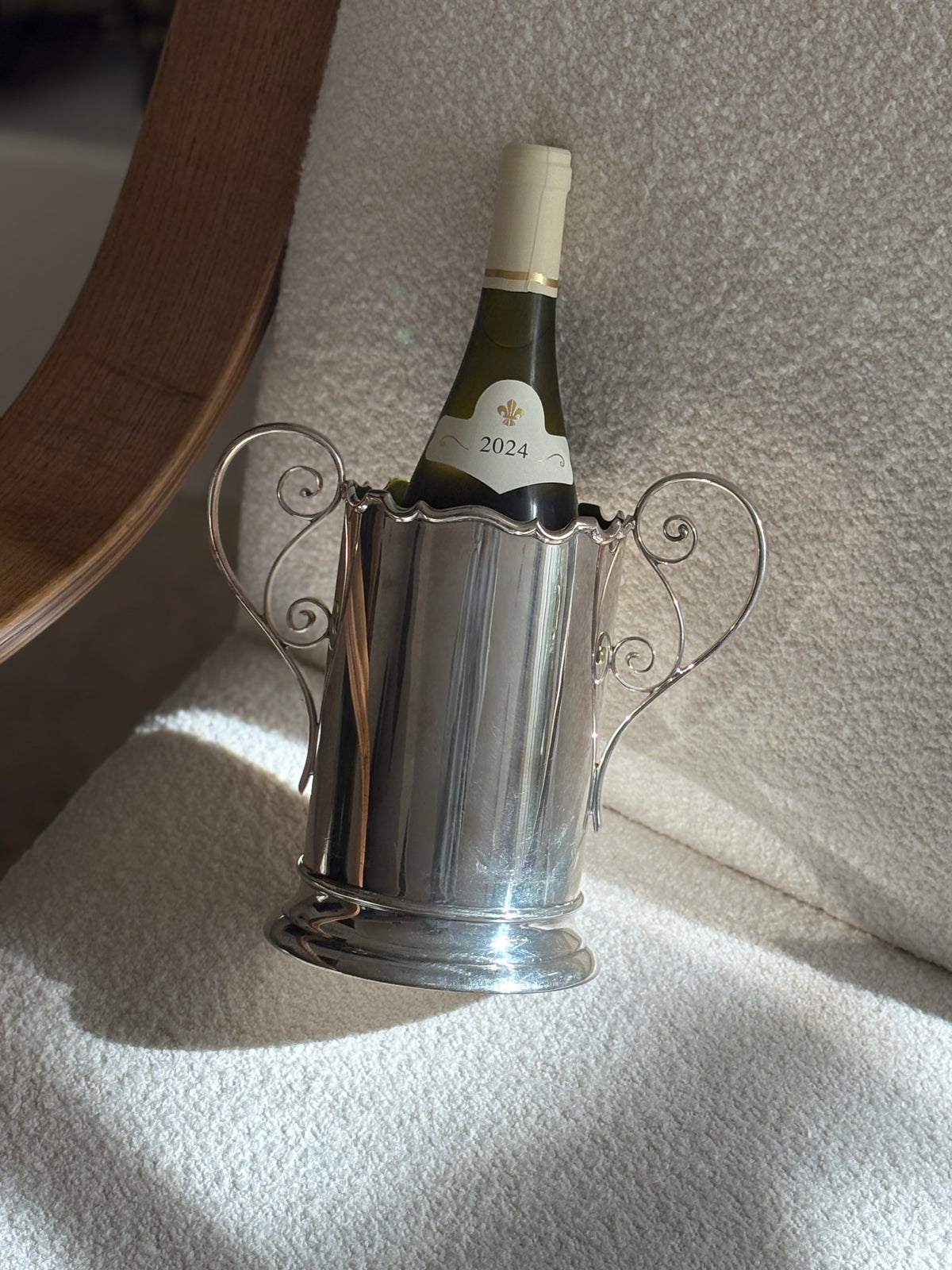 Bottle Syphon Holder by Walker &amp; Hall c. Early 1900&