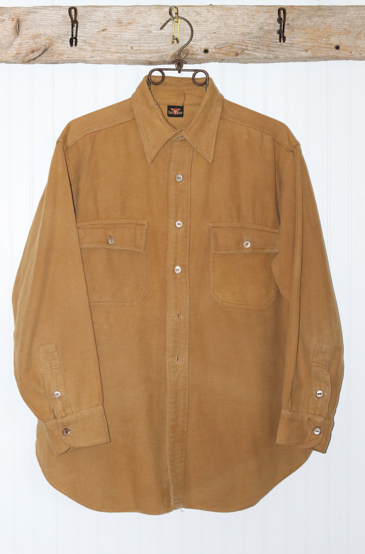 Buck Skein Camel Shirt | Doug Bihlmaier