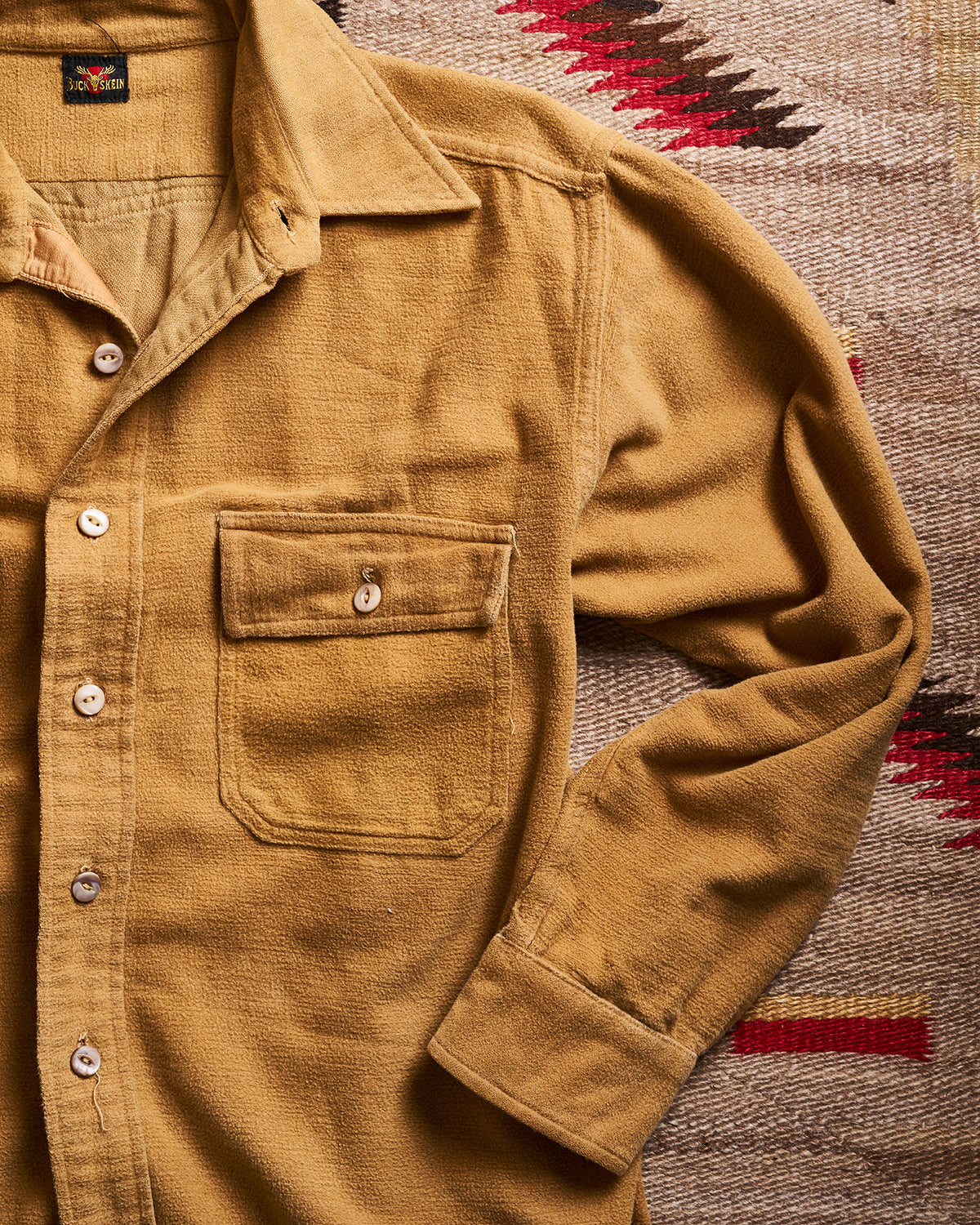 Buck Skein Camel Shirt | Doug Bihlmaier