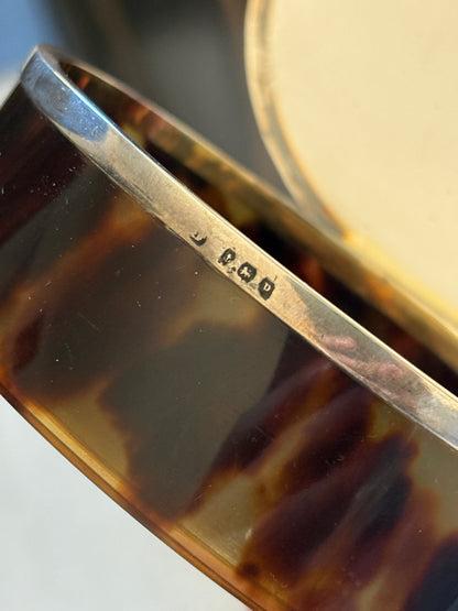 Deakin &amp; Francis Sterling Silver &amp; Tortoiseshell Oval Box - London | Collectors Gene