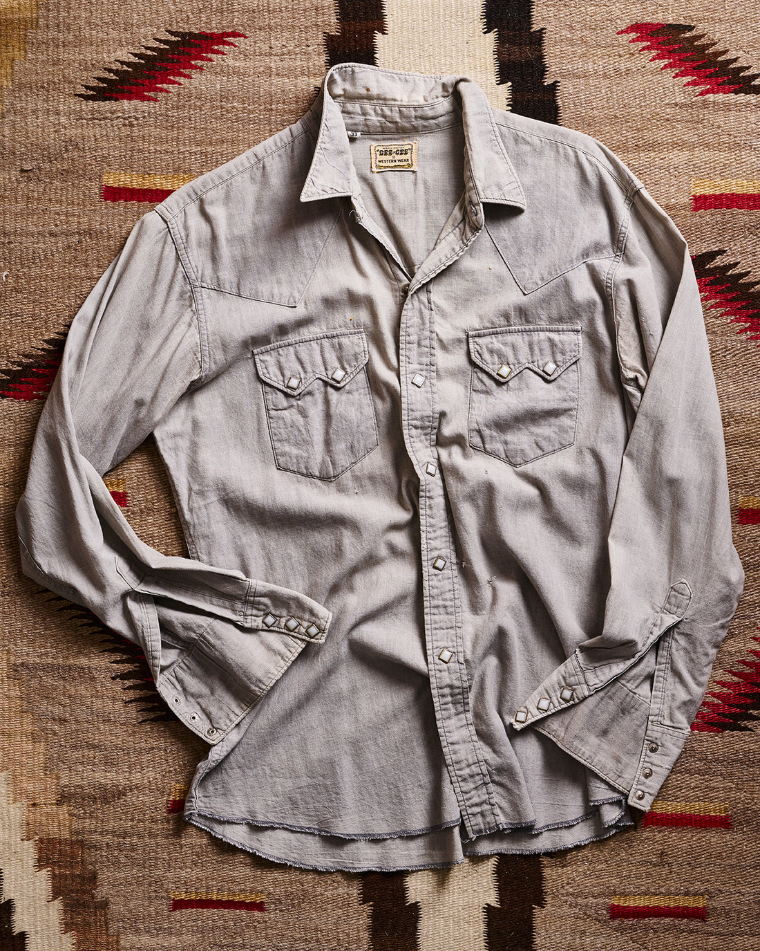 Dee Cee Western Wear Gray Shirt | Doug Bihlmaier