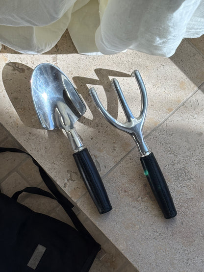 Gucci Garden  Leather Cultivator &amp; Trowel Tools Set with Travel Bag | Collectors Gene
